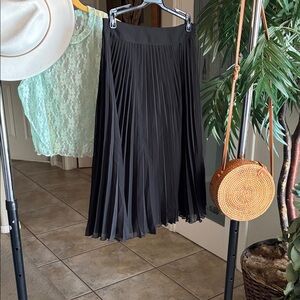 White House Black Market Black Pleated Midi Skirt